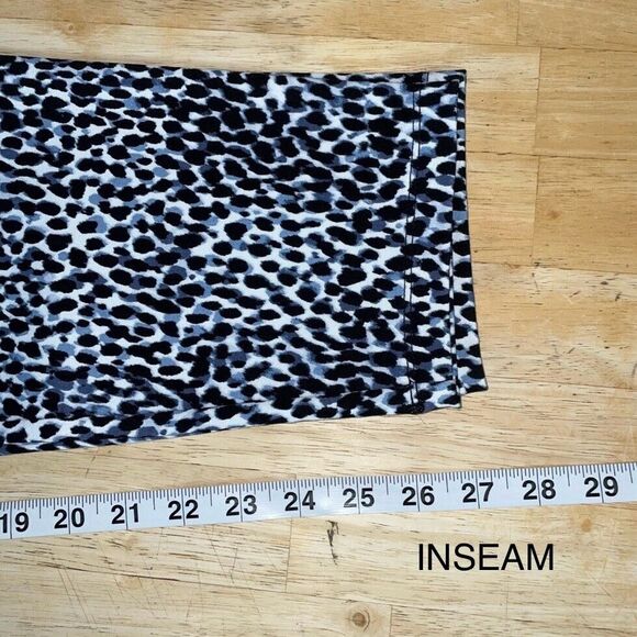 Daily Ritual Ponte Knit Legging Oversized Blue Leopard Print XL NEW - Picture 9 of 10